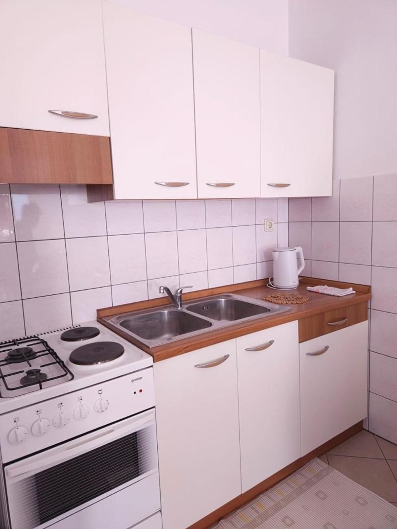 Lorena Apartments In Pula Buitenkant foto