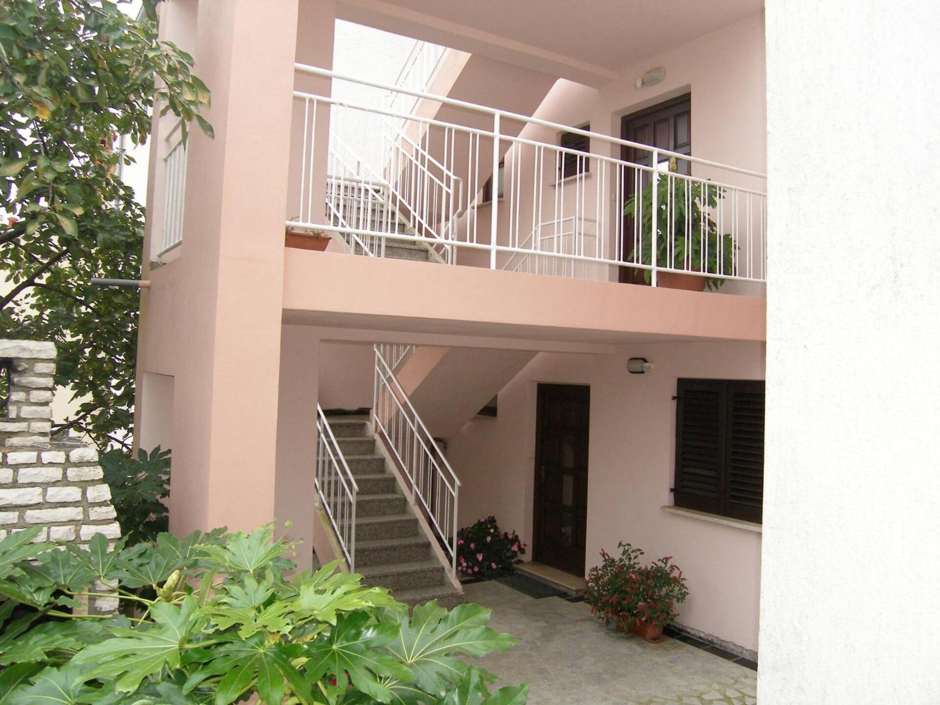 Lorena Apartments In Pula Buitenkant foto